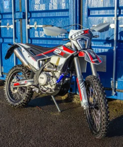 Pro 4 Stroke Watercooled BIKE EFI